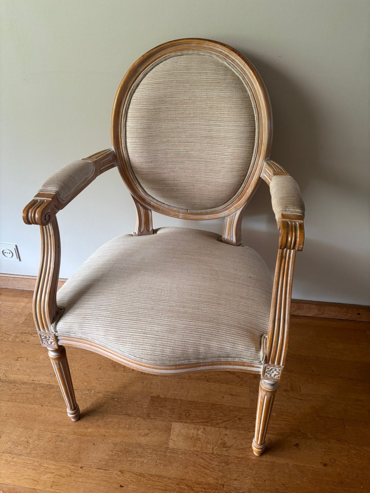 Set 6 Louis‑XVI stijl stoelen — 2 armstoelen + 4 zijstoelen, Enlèvement