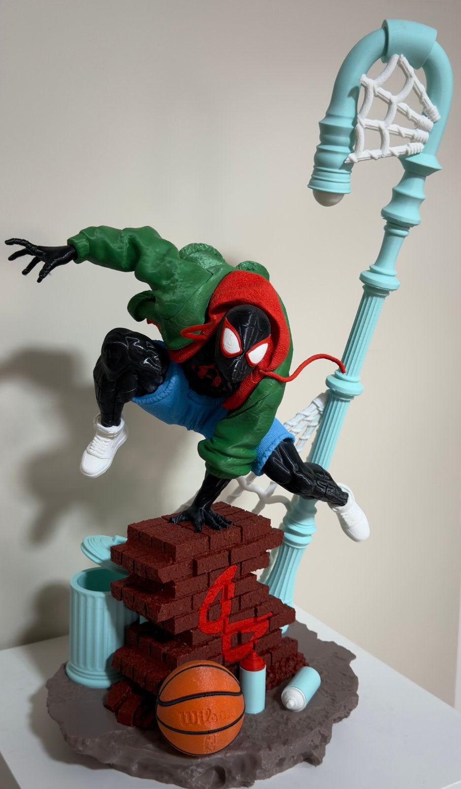 Spider-Man Miles Morales actiefiguur, Ophalen of Verzenden, Zo goed als nieuw