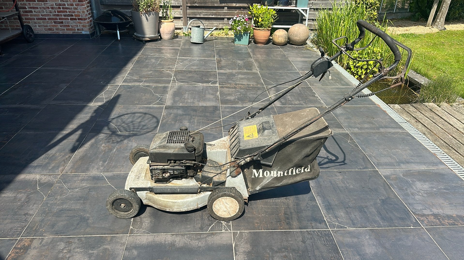 Benzine grasmaaier Laser by Mountfiekd, Enlèvement, Utilisé, Tondeuses à gazon à essence