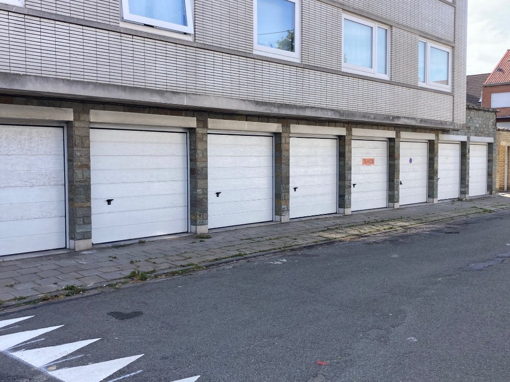 Garage te koop