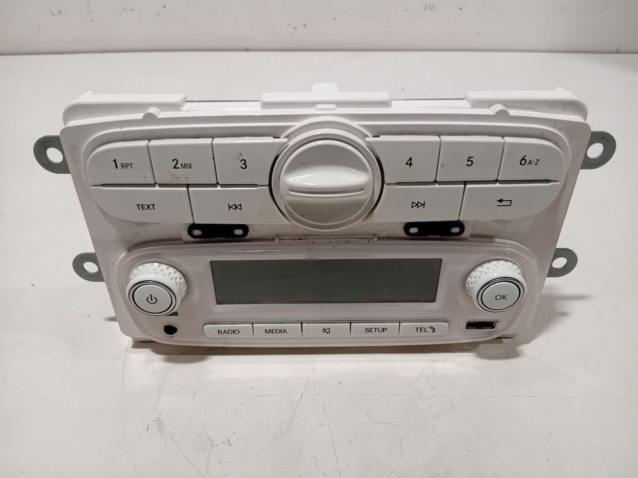 Radio Smart Forfour, Enlèvement ou Envoi, Van der Ven Autorecycling B.V., Onderdelen@venauto.nl, Ettenseweg 76, 4706 PB Roosendaal, The Netherlands
