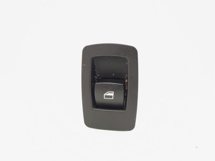 Commutateur vitre électrique d'un BMW 3-Serie, -, 3 mois de garantie, Utilisé, -
