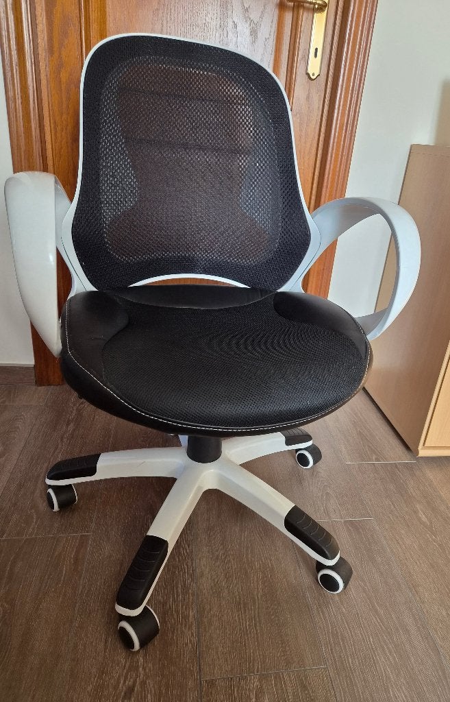 Chaise de bureau comme neuve, Maison & Meubles, Chaises de bureau, Comme neuf, Chaise de bureau, Noir, Ergonomique, Enlèvement