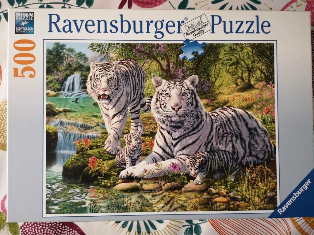 Puzzle ''2 tigres blancs et leurs petits'', Enlèvement, 500 à 1500 pièces, Comme neuf, Puzzle