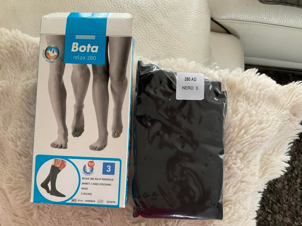 Bota Relax 280 3 42/42 zwart NIEUW in verpakking!, Vêtements | Hommes, Chaussettes & Bas, Enlèvement ou Envoi, Neuf, Noir