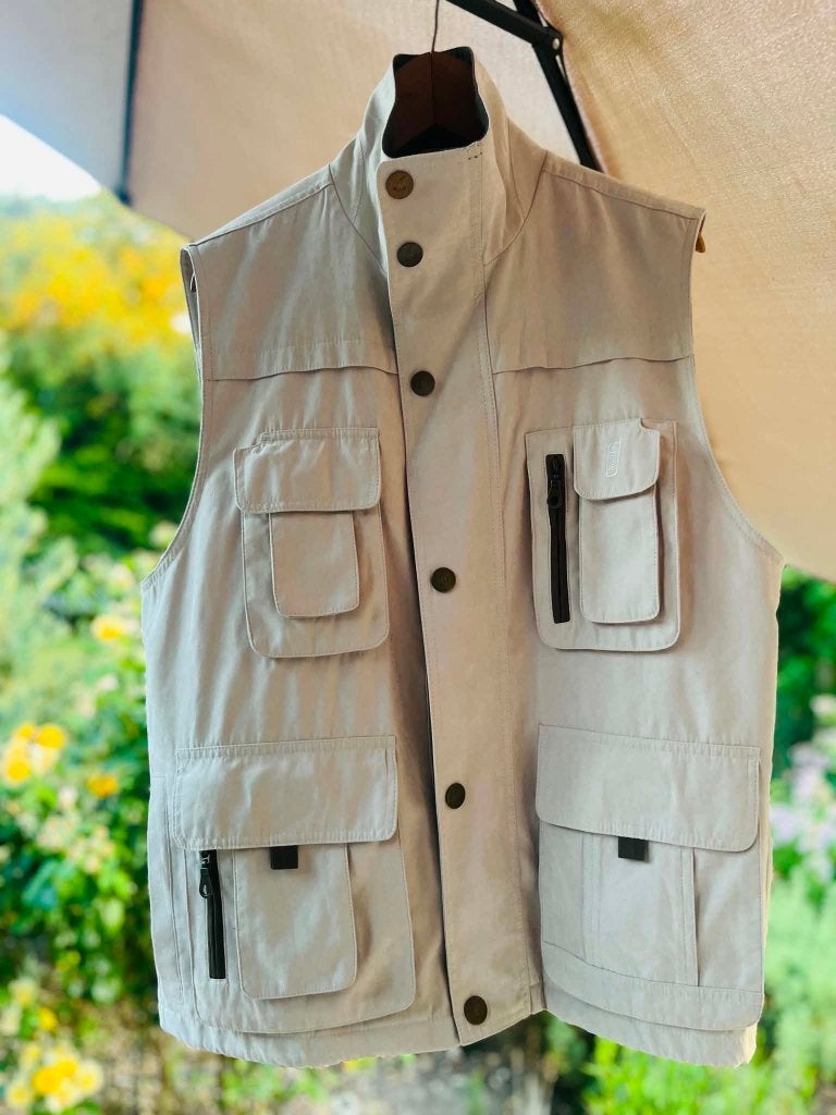 Herenvest met zakken en ritsen - outdoor - camp - fishing, Ophalen, Nieuw, Maat 48/50 (M), Beige