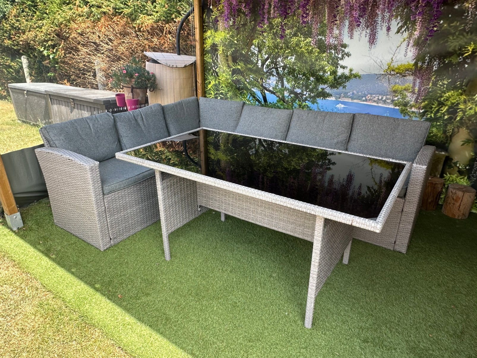 Gezellig lichtgrijs ratan lounge-eettafelset, Tuin en Terras, Ophalen, Gebruikt, Rotan, 6 zitplaatsen