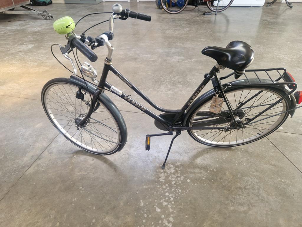 Dammes fiets met versnellingen, Ophalen, Versnellingen