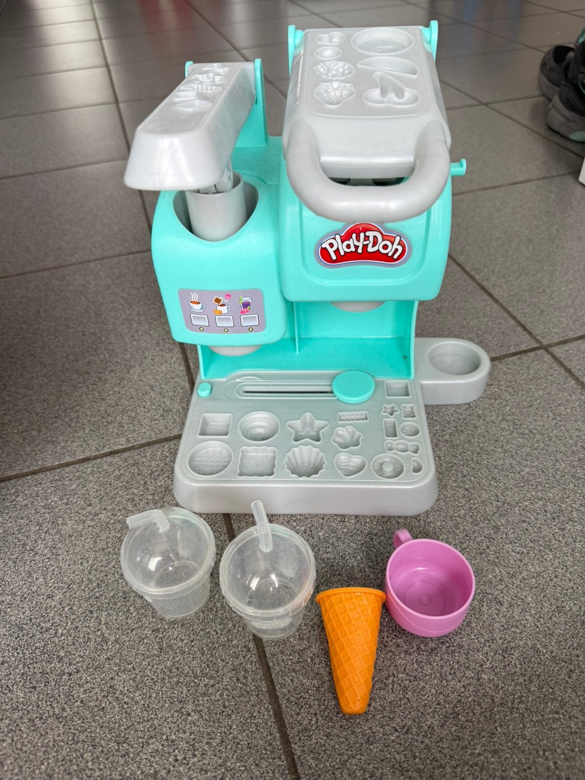 Play-doh, Enlèvement, Utilisé