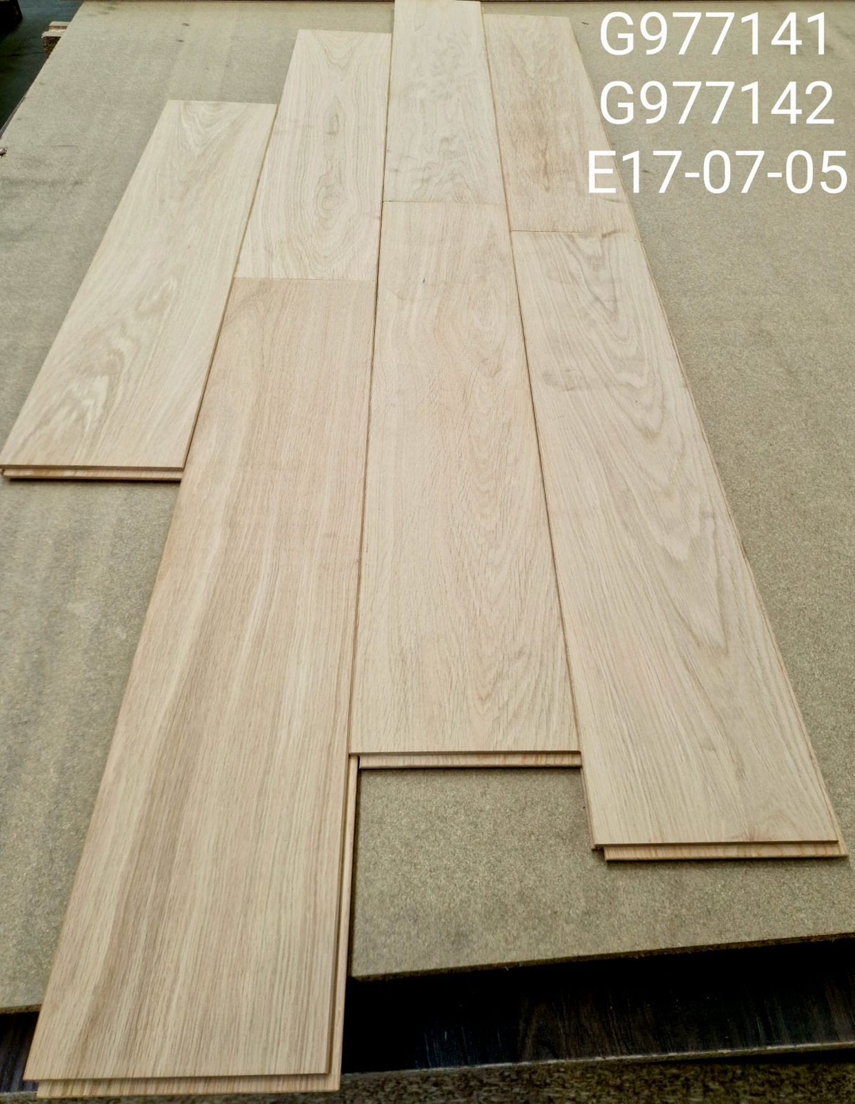 Plancher en chêne massif, Enlèvement, Neuf, Bois, Parquet