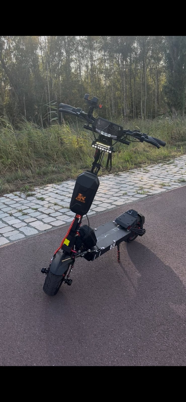 Kukirin g4 custom, Fietsen en Brommers, Brommers | Tomos, Ophalen, Zo goed als nieuw
