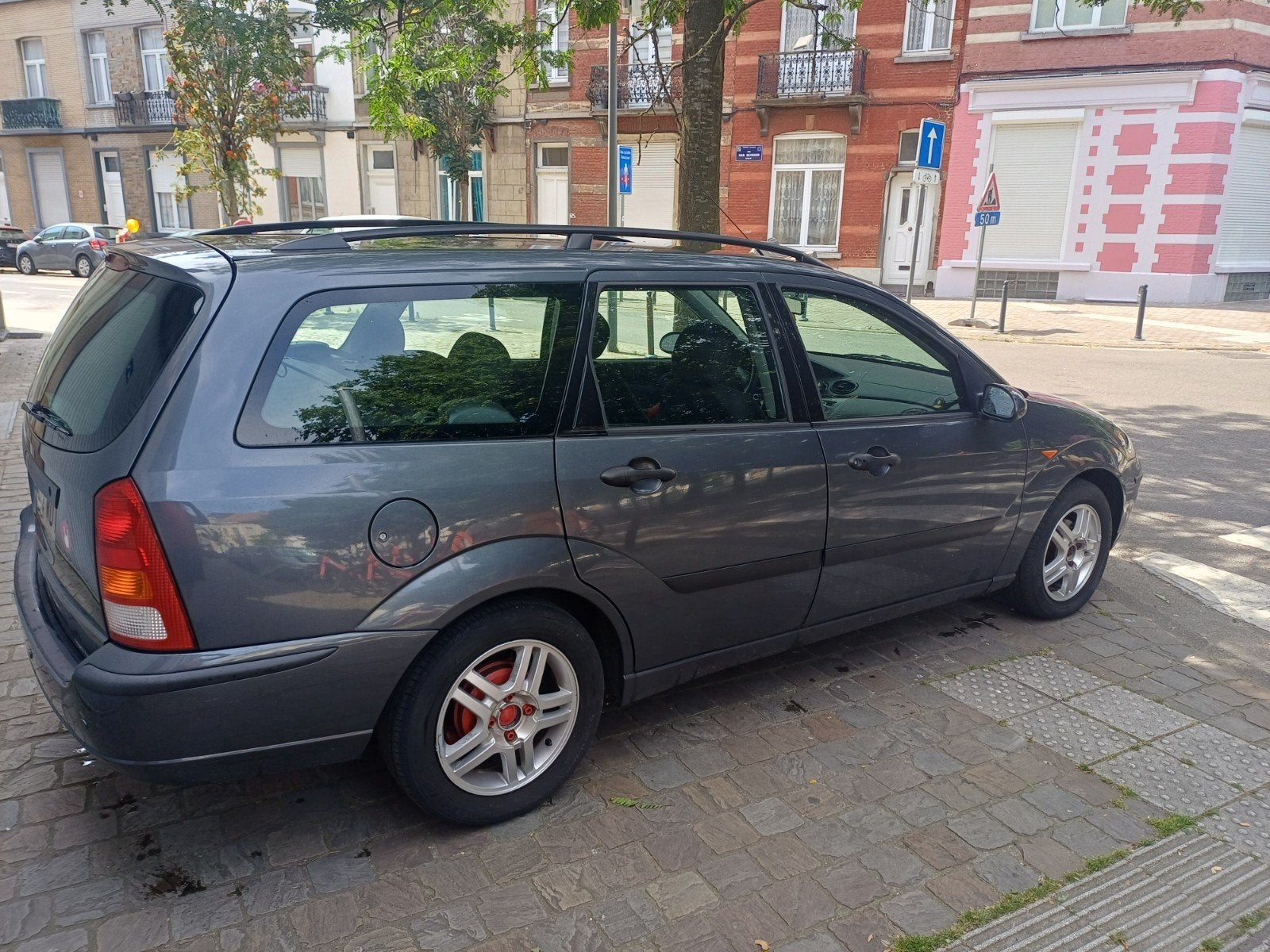Ford Focus 1.6 essence 137000km, Autos, Ford, Focus, Achat, Autre, Particulier