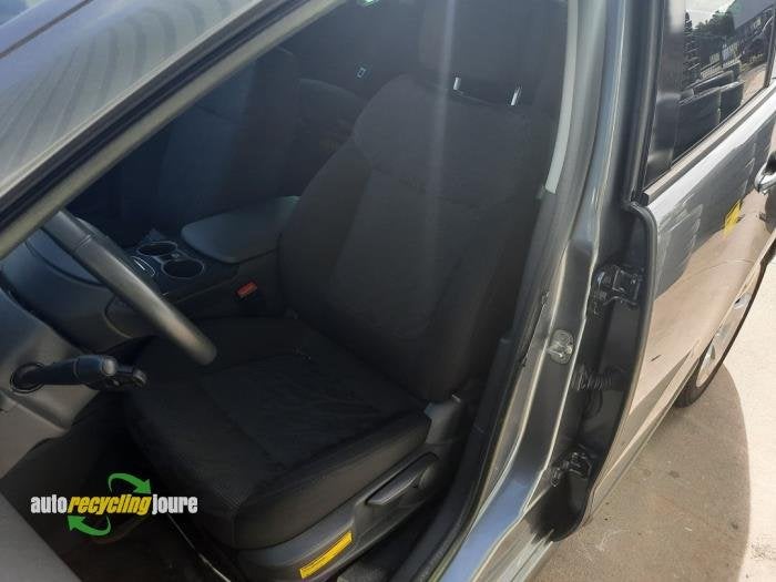 Siège gauche d'un Peugeot 3008, -, -, 3 mois de garantie, Utilisé