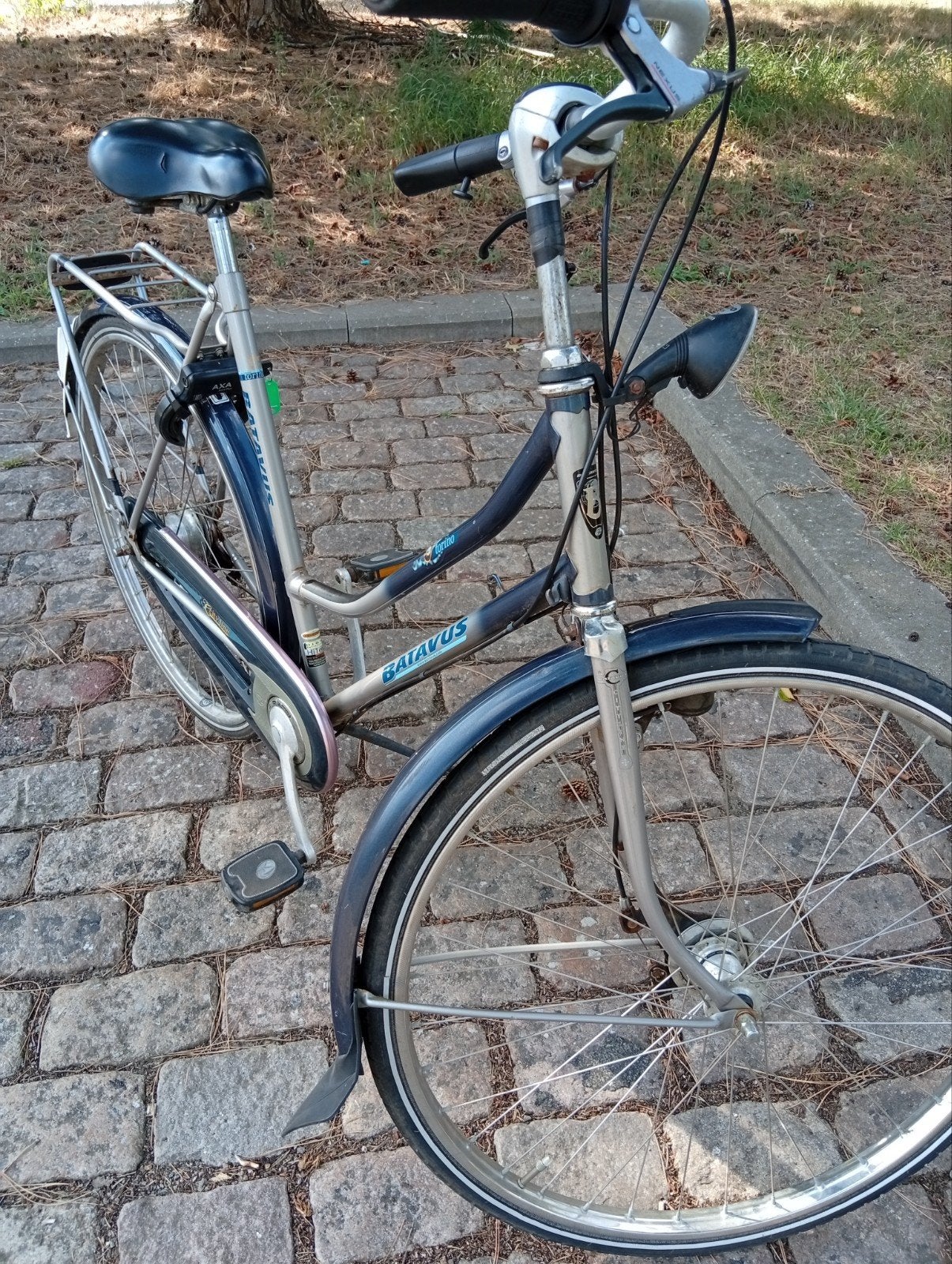 Batavus damesfiets 28", Fietsen en Brommers, Fietsen | Dames | Damesfietsen, Ophalen of Verzenden, Batavus, Versnellingen
