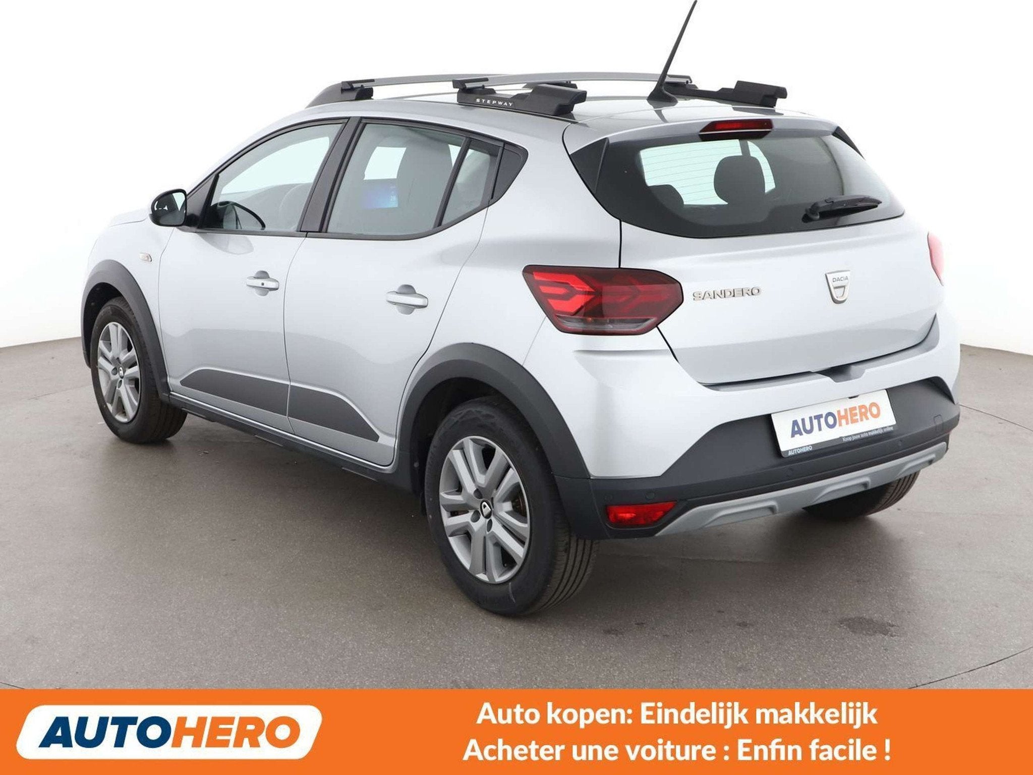 Dacia Sandero 1.0 TCe Stepway Comfort (automatique), Autos, Achat, 140 g/km, Euro 6, 1188 kg
