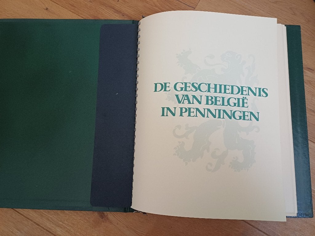 Boek belgisch geschiedenis, Boeken, Ophalen, 17e en 18e eeuw, Zo goed als nieuw
