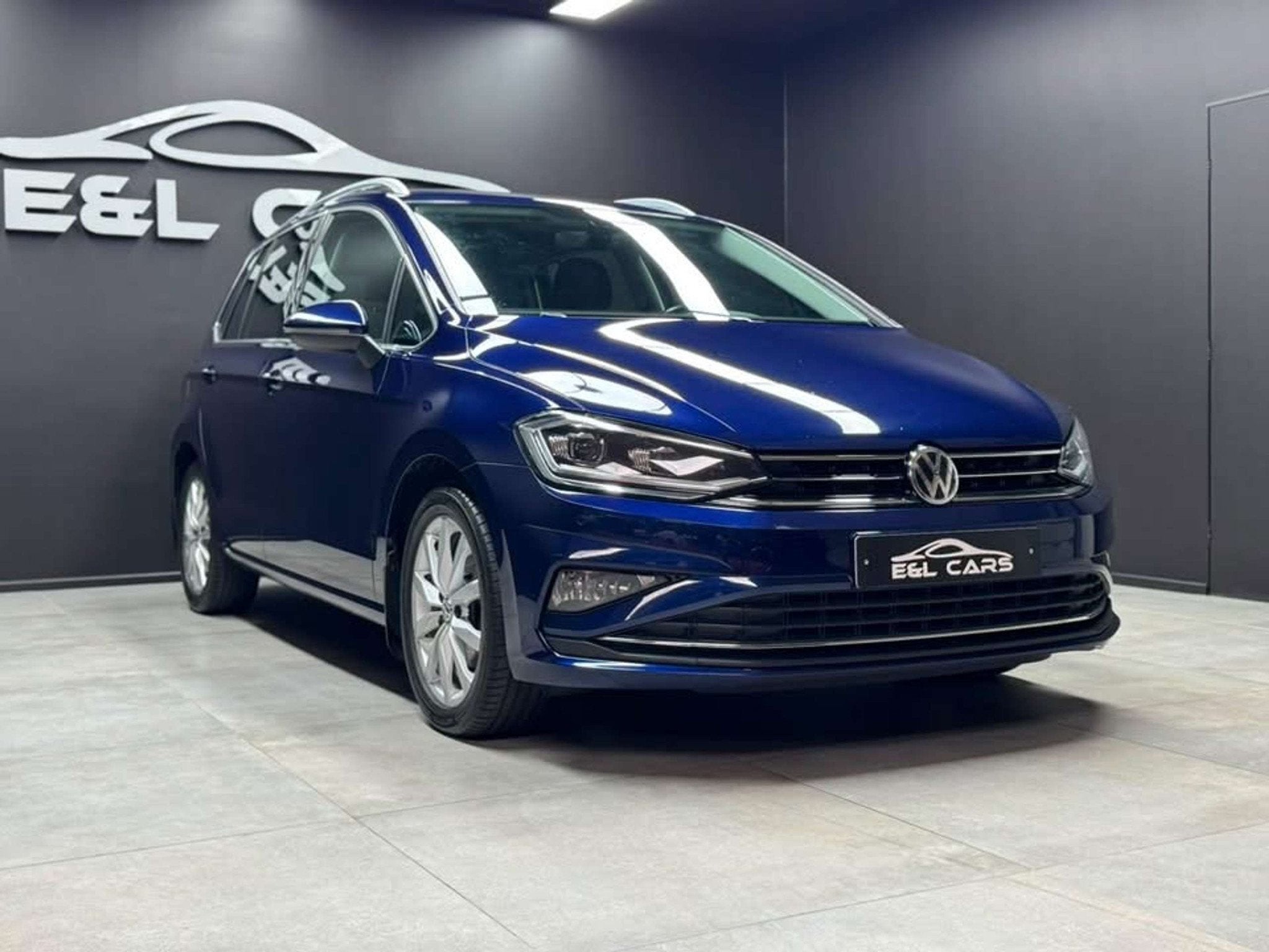 Volkswagen Golf Sportsvan Golf Sportsvan 1.5 TSI DSG *12 moi, Automaat, 4 cilinders, Blauw, Alcantara