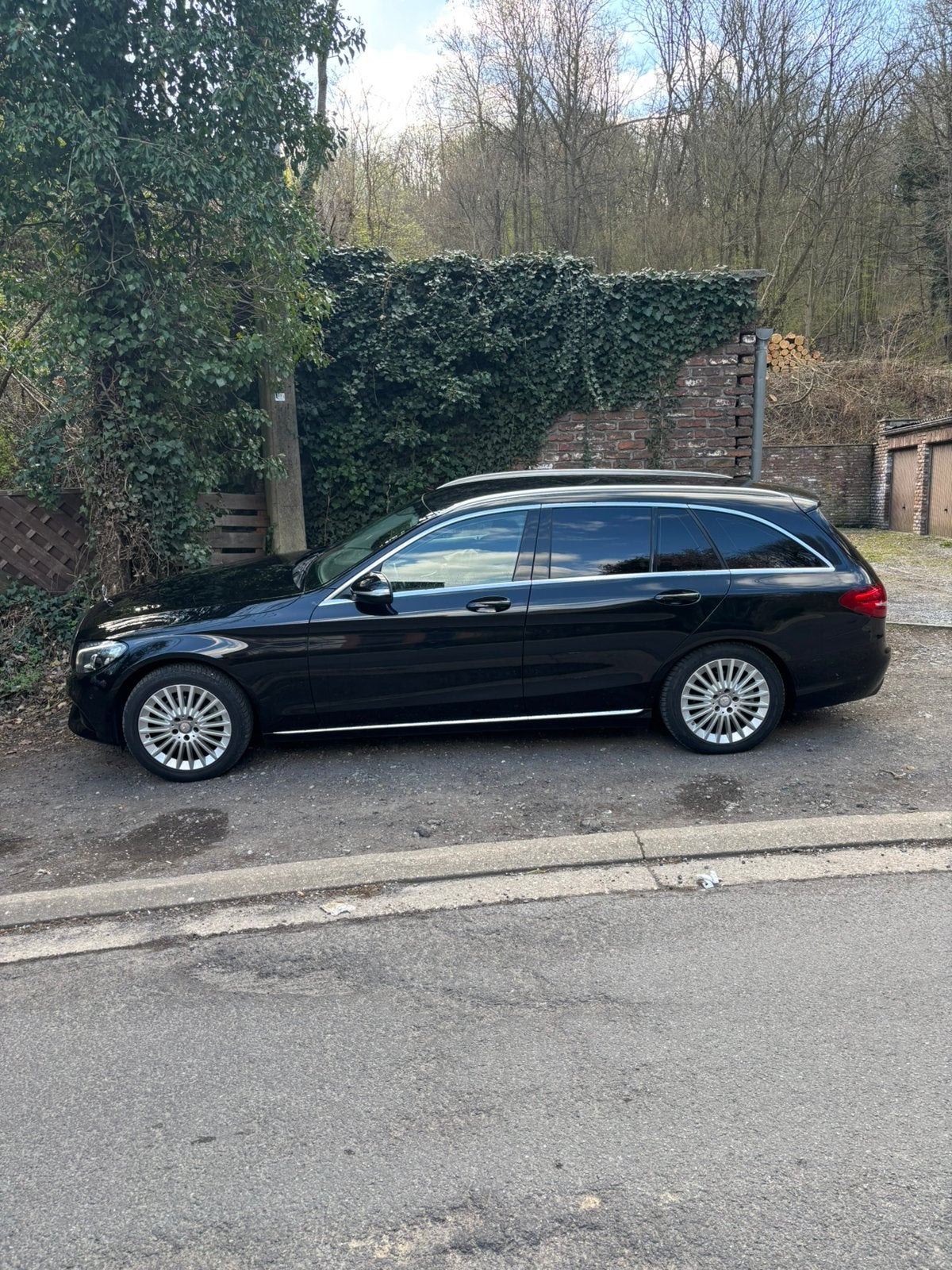 Belle Mercedes classe c 200, Auto's, 100 kW, Achterwielaandrijving, Euro 6, 4 cilinders
