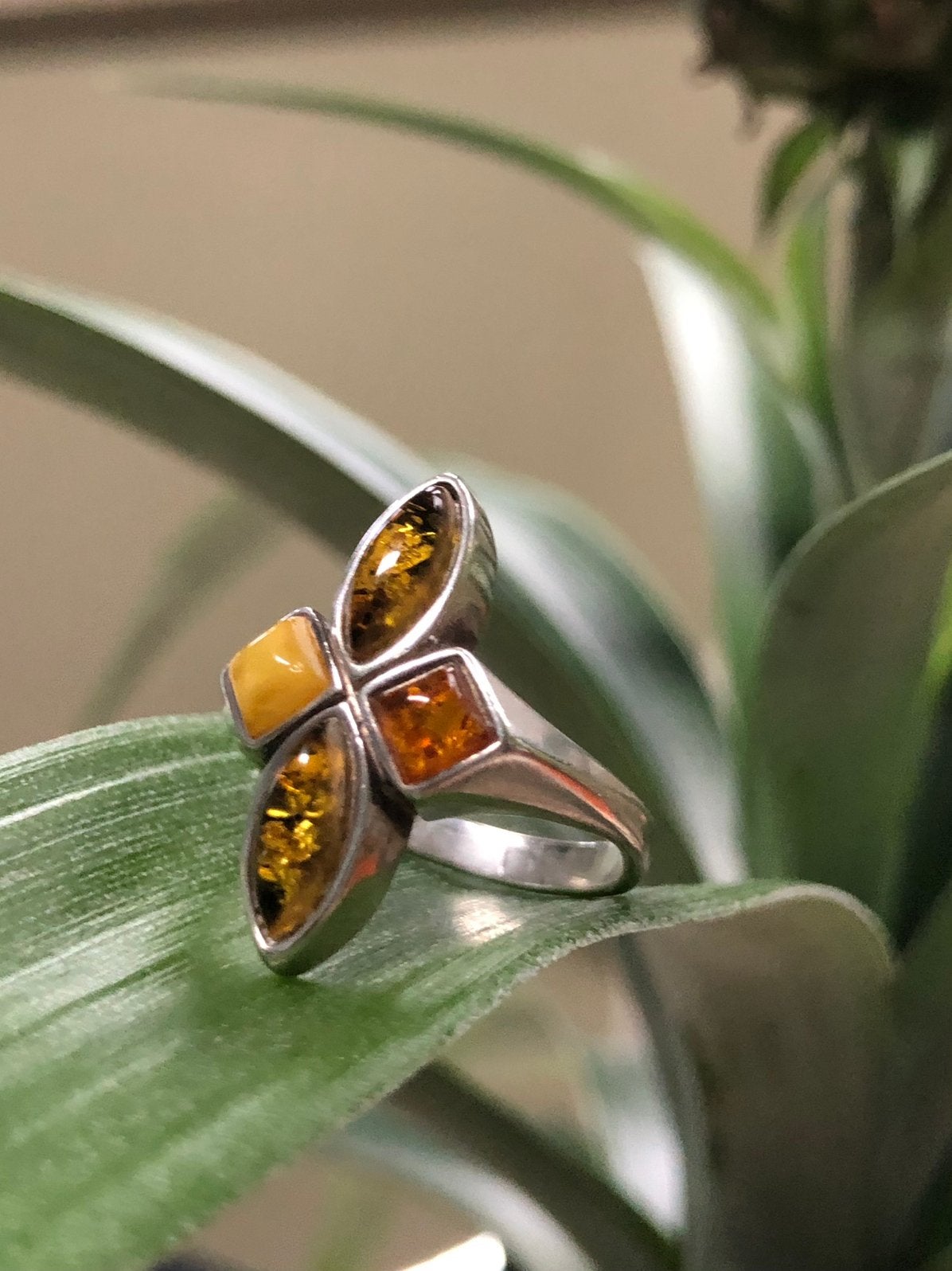 Bague en argent avec ambre, Handtassen en Accessoires, Ophalen of Verzenden, Zo goed als nieuw, Zilver, Zilver