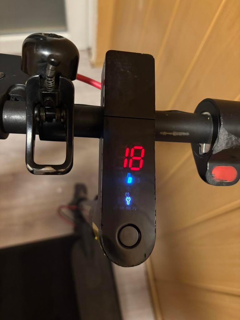 Ixiomi 45 km 25 snelheid, Fietsen en Brommers, Ophalen, Zo goed als nieuw