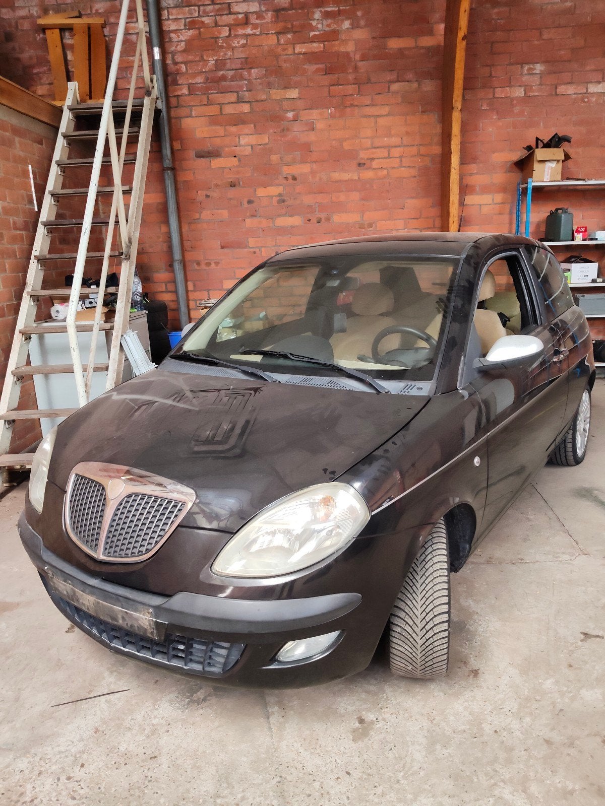 lancia ypselon, Autos, Particulier, Essence, Achat