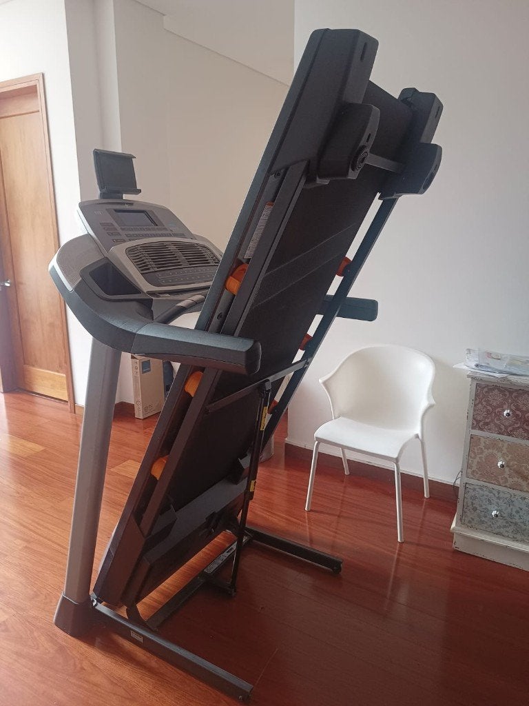 Tapis roulant NordikTrack T10.0, Jambes, Tapis roulant, Comme neuf, Enlèvement