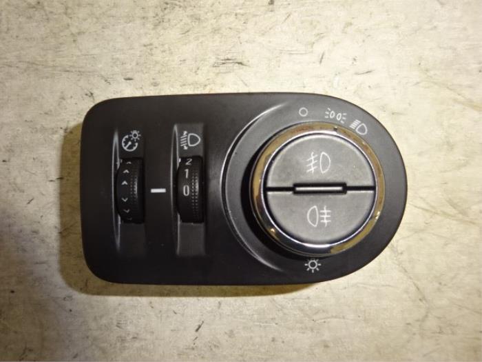 Licht Schakelaar van een Opel Zafira C, Gebruikt, -, -, Opel