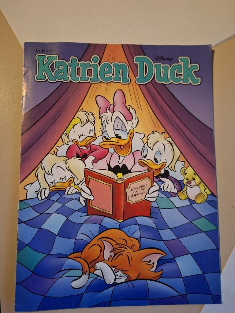 katrien duck stripboek, Verzamelen, Ophalen of Verzenden, Zo goed als nieuw, Overige typen