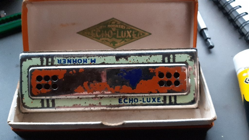 Mondharmonica, Muziek en Instrumenten, Blaasinstrumenten | Mondharmonica's, Ophalen, Gebruikt, Met koffer of doosje