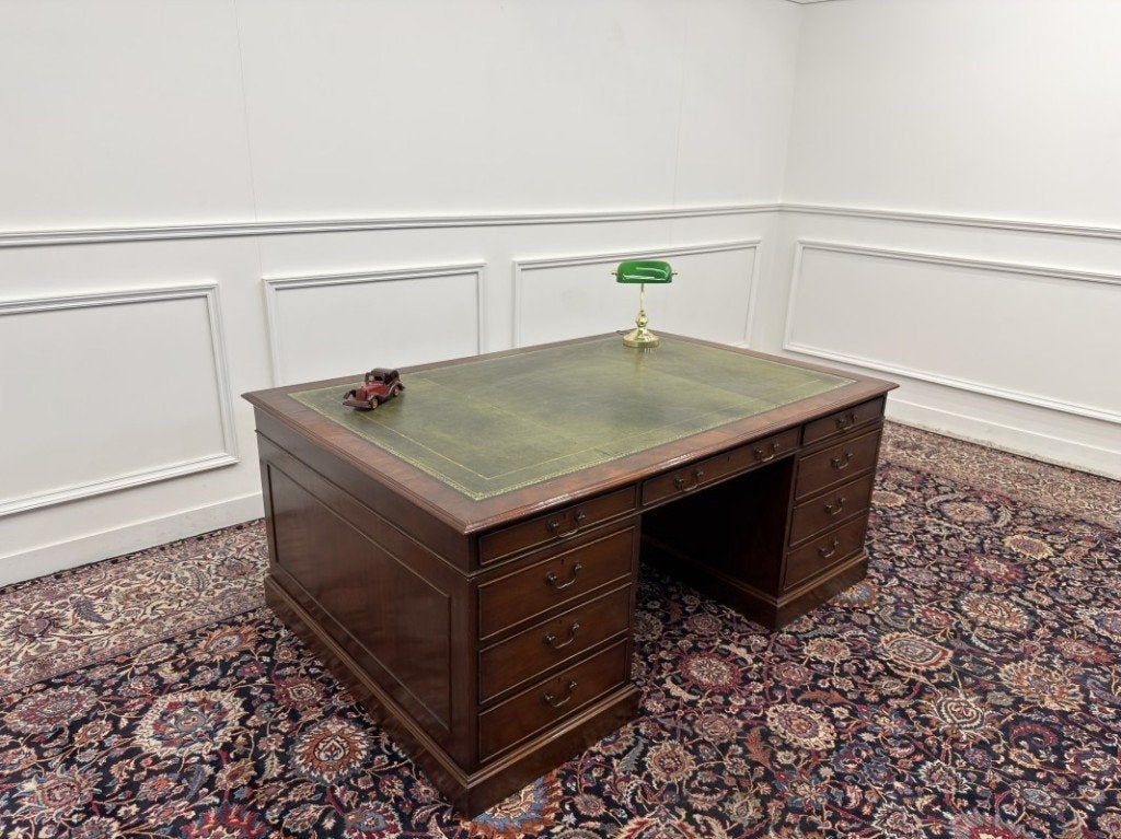 Groot Klassiek Antiek Engels Bureau Partnerdesk, Antiek en Kunst, Ophalen
