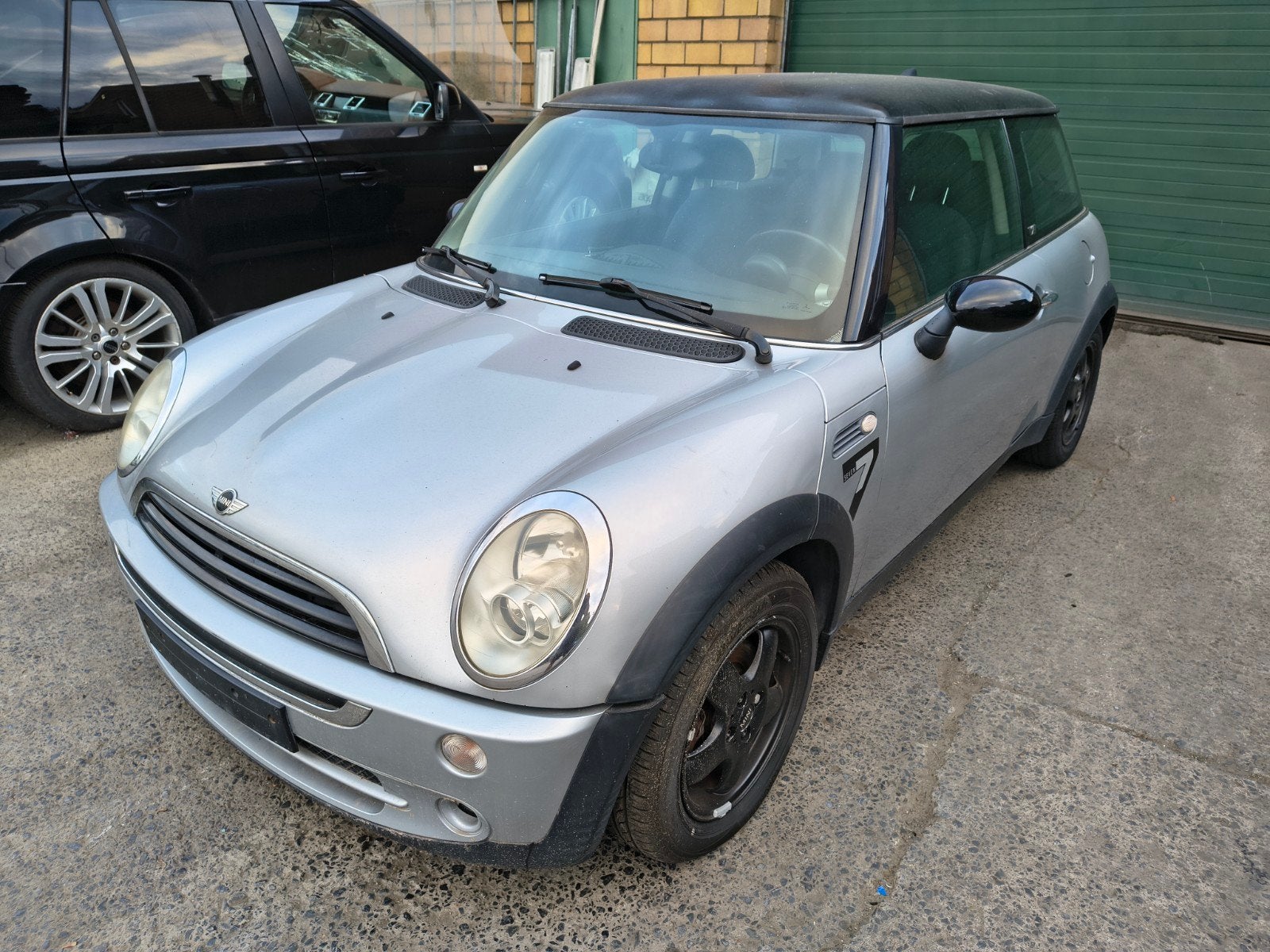 Mini Cooper One 1.6i R50 Seven edition à vendre en pièces dé, Mini, Avant, Enlèvement ou Envoi, Pare-chocs