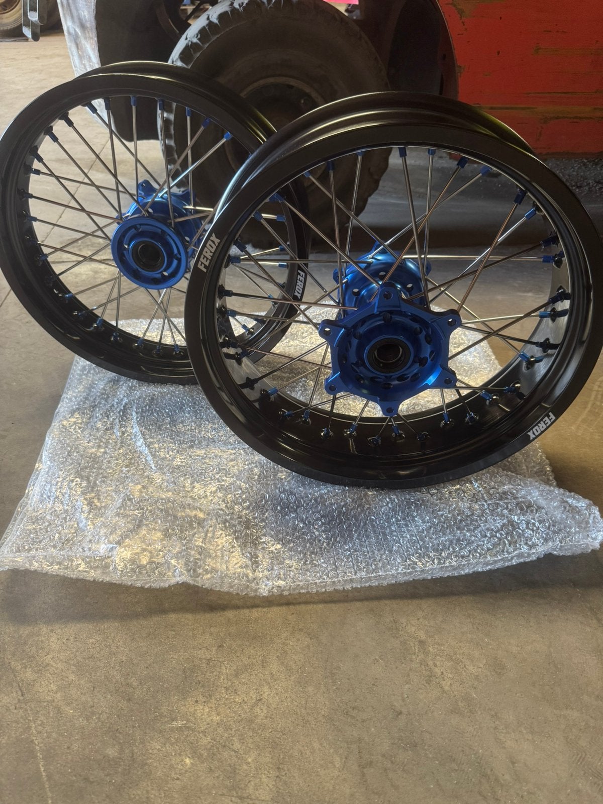 Supermotard wielen nieuw, Ophalen, Nieuw