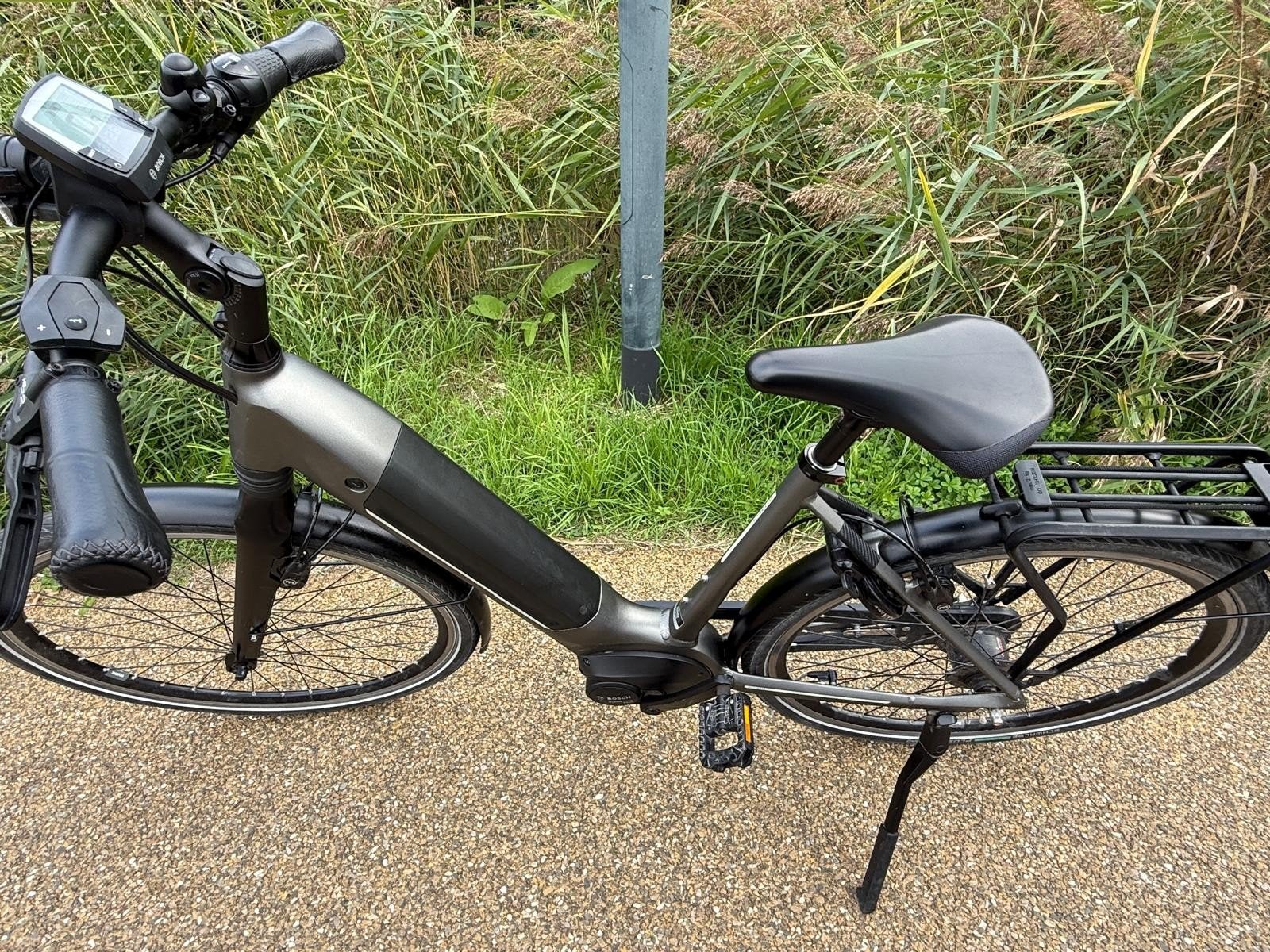 Gazelle Ultimate C8 2023 - in zeer goede staat, Fietsen en Brommers, Ophalen, Zo goed als nieuw, 51 tot 55 cm, 50 km per accu of meer