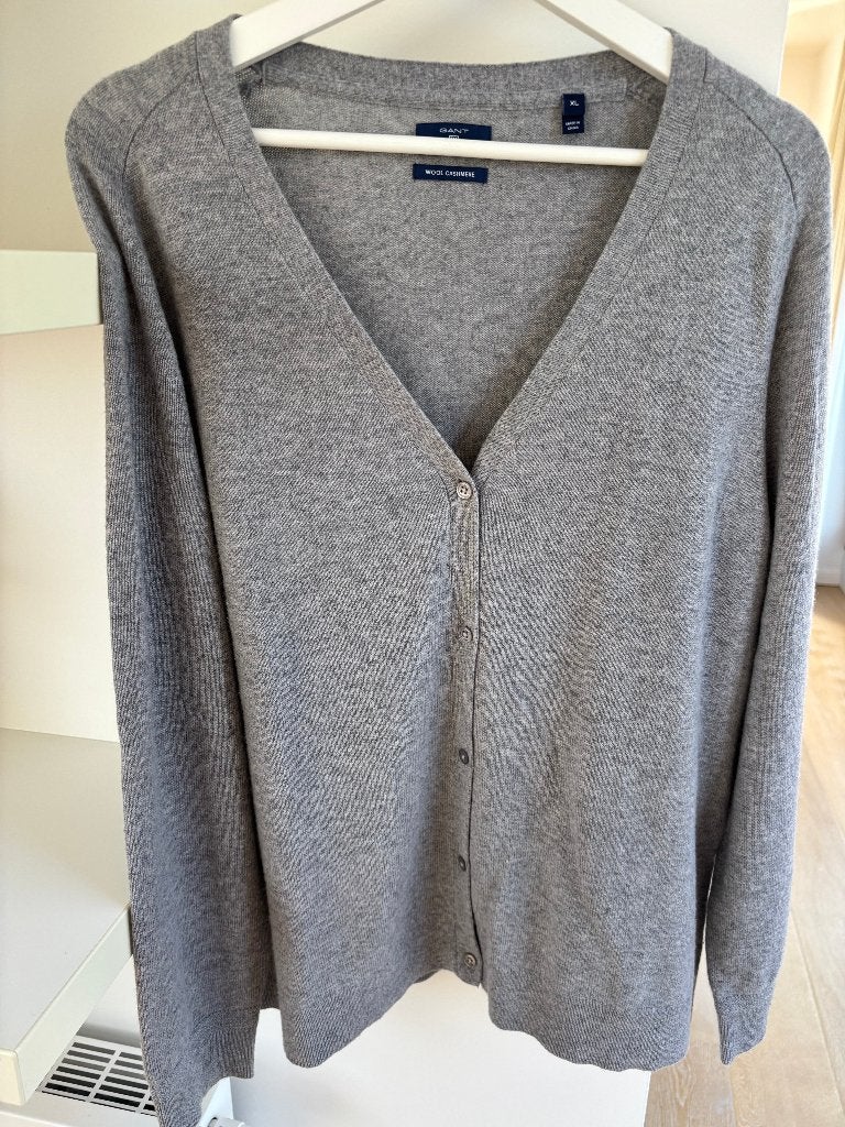 GANT damesgilet XL met knopen lichtgrijs, Maat 46/48 (XL) of groter, Ophalen of Verzenden, Zo goed als nieuw, GANT