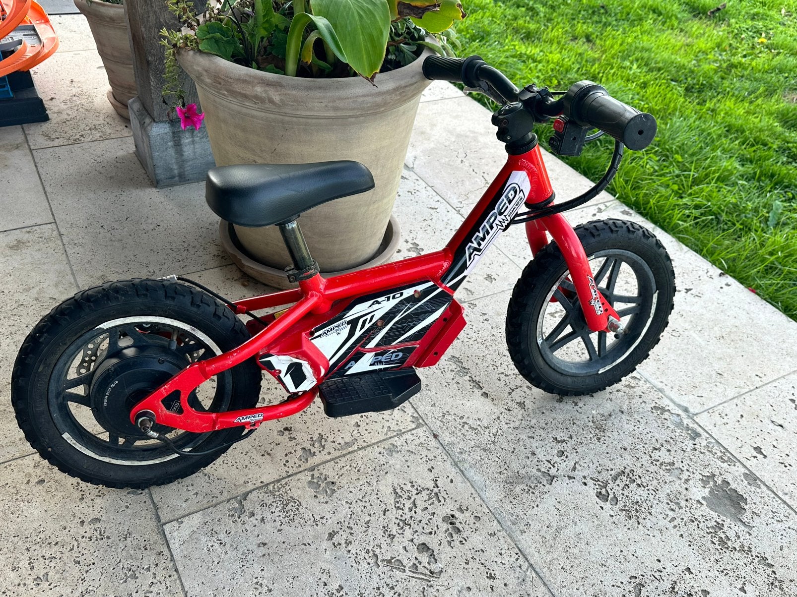 Amped A-10 balance bike, Ophalen, Gebruikt, Schijfrem, Overige typen