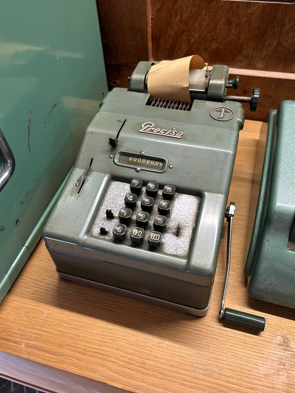 Precisa mechanische rekenmachine, Ophalen