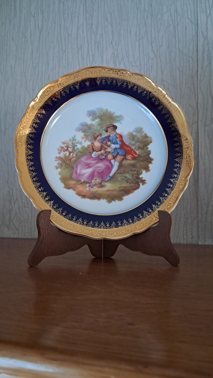 twee mooie porcelaine borden., Ophalen