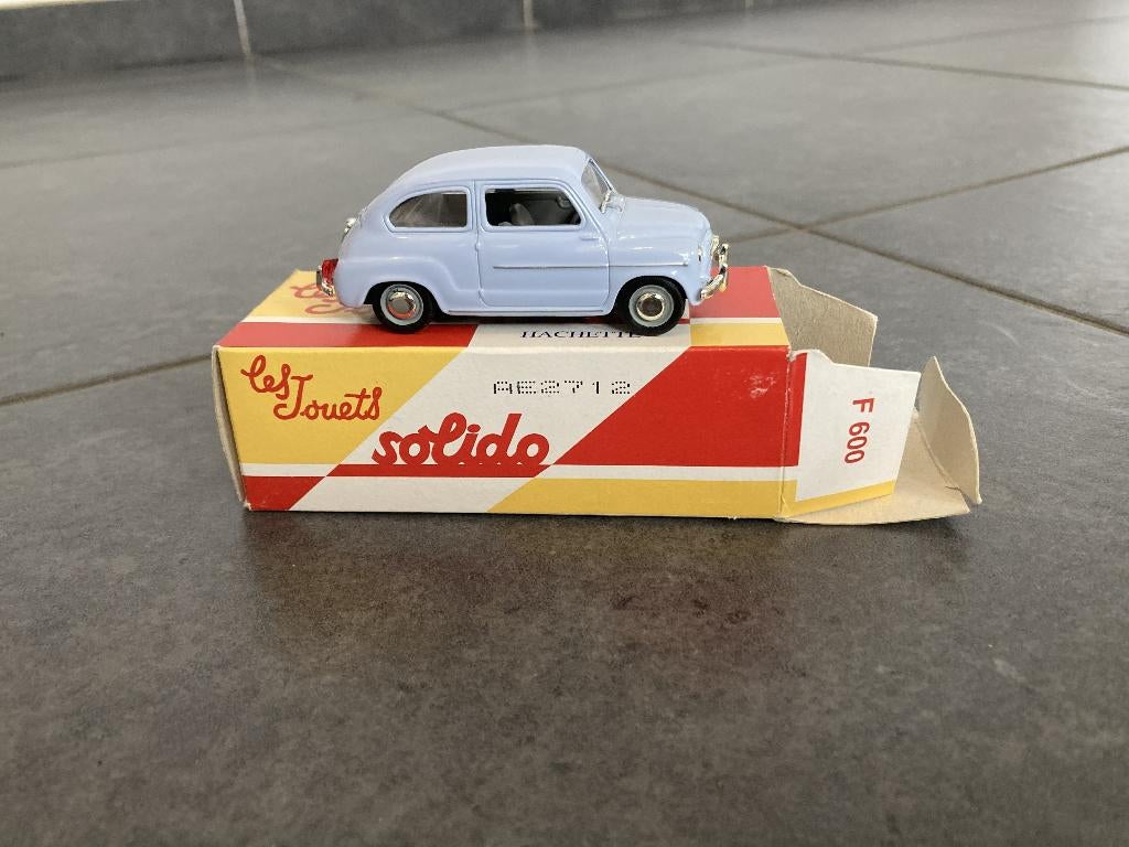 Fiat 600D miniature, Enlèvement, Comme neuf, Voiture, Solido