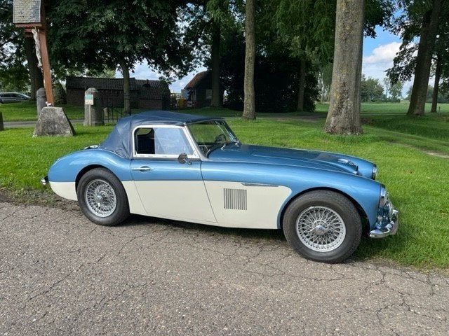 Austin-Healey 100/6 59 bleu glacé/OEW, 5 ml, VGC, Autos, Oldtimers & Ancêtres, Entreprise, Jantes en alliage léger, Peinture métallisée