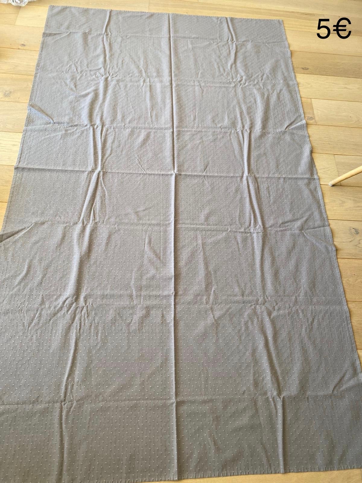 Nappes & Chemin de table variés, Maison & Meubles, Chemin de table, Enlèvement, Comme neuf