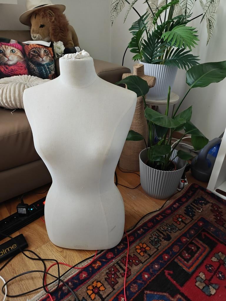 mannequin vrouw buste 77 cm hoogte, Ophalen of Verzenden, Zo goed als nieuw, Paspop