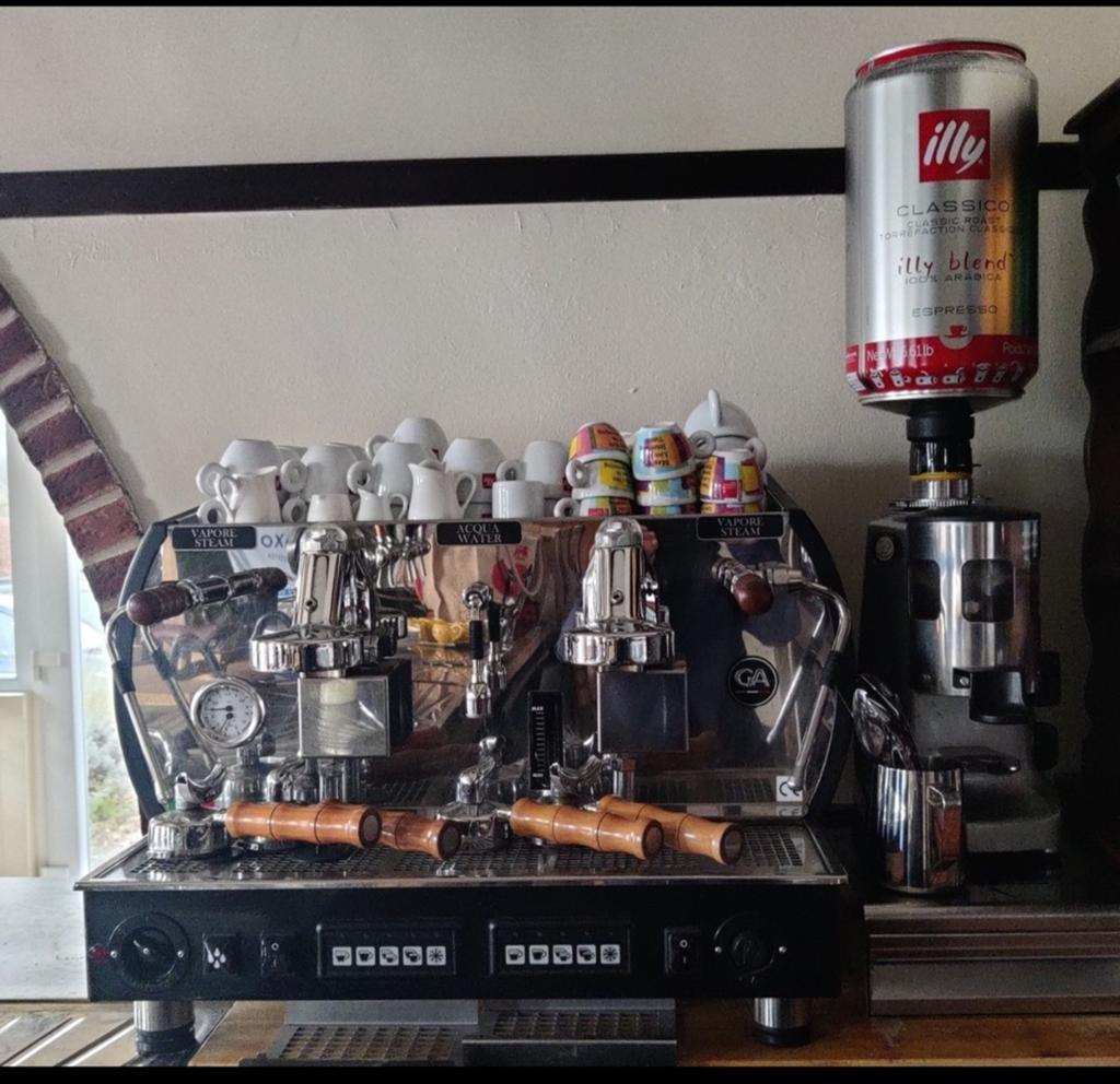 Machine à café professionnelle (AG), Articles professionnels, Enlèvement, Utilisé, Café et Espresso
