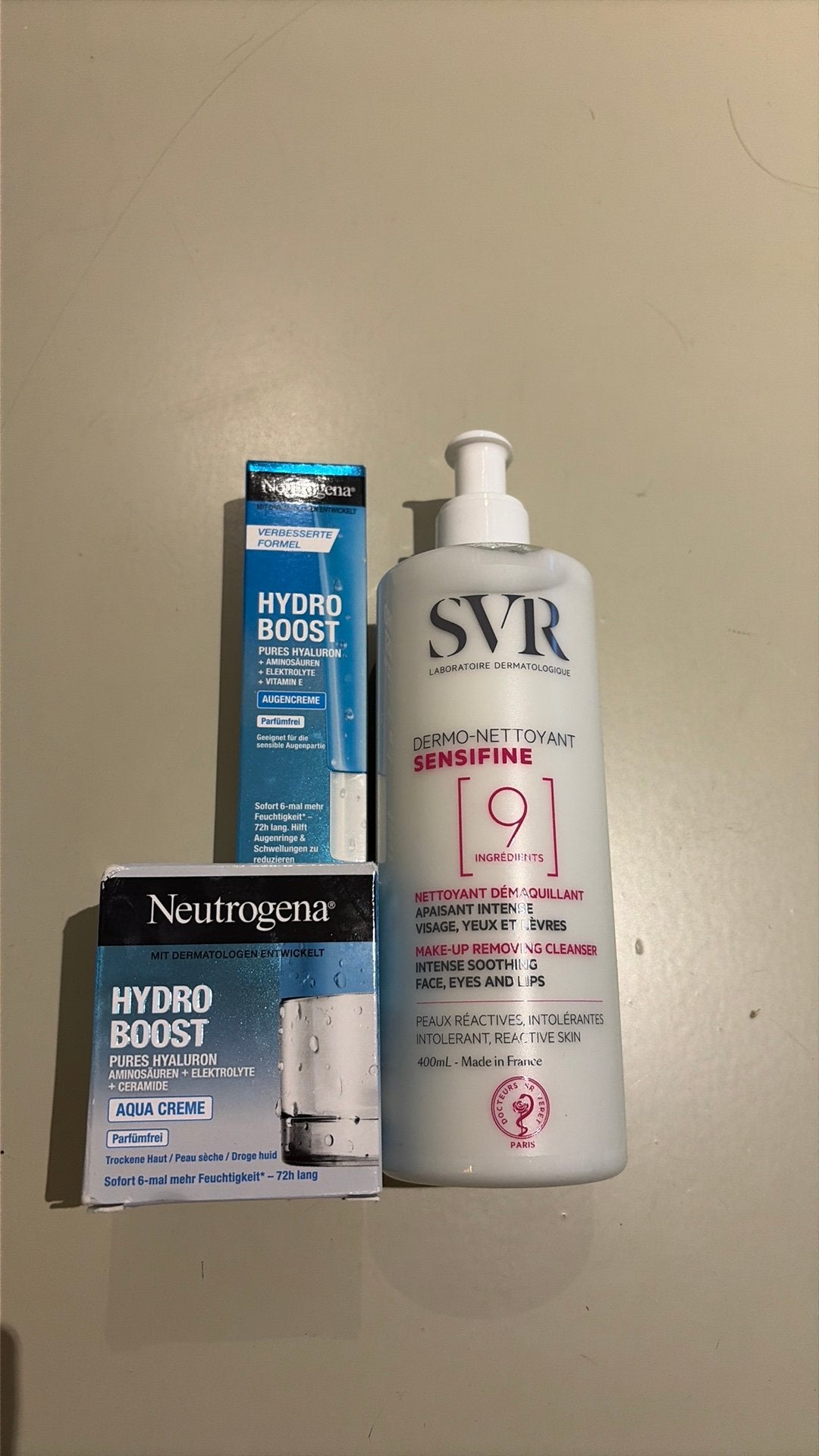 SVR Sensifine Dermo-Nettoyant & Neutrogena Hydroboost, Handtassen en Accessoires, Uiterlijk | Gezichtsverzorging, Nieuw, Ogen