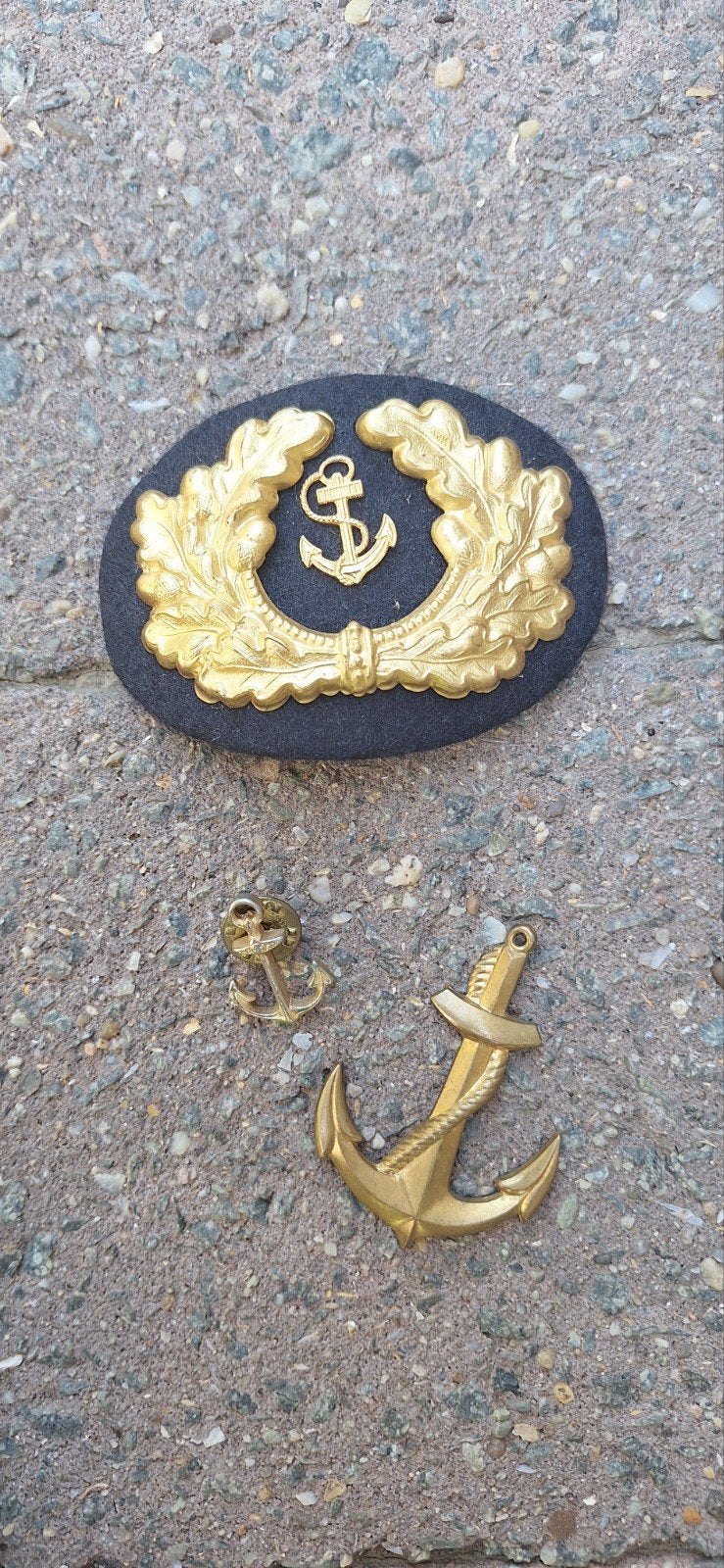 Insignes Kriegsmarine, Collections, Enlèvement