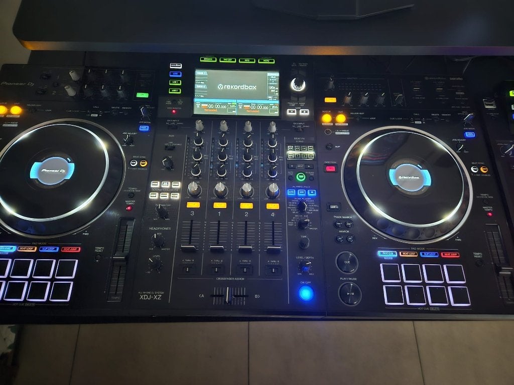 Pioneer XDJ XZ + Pioneer DJS 1000, Enlèvement, Comme neuf, DJ-Set, Pioneer