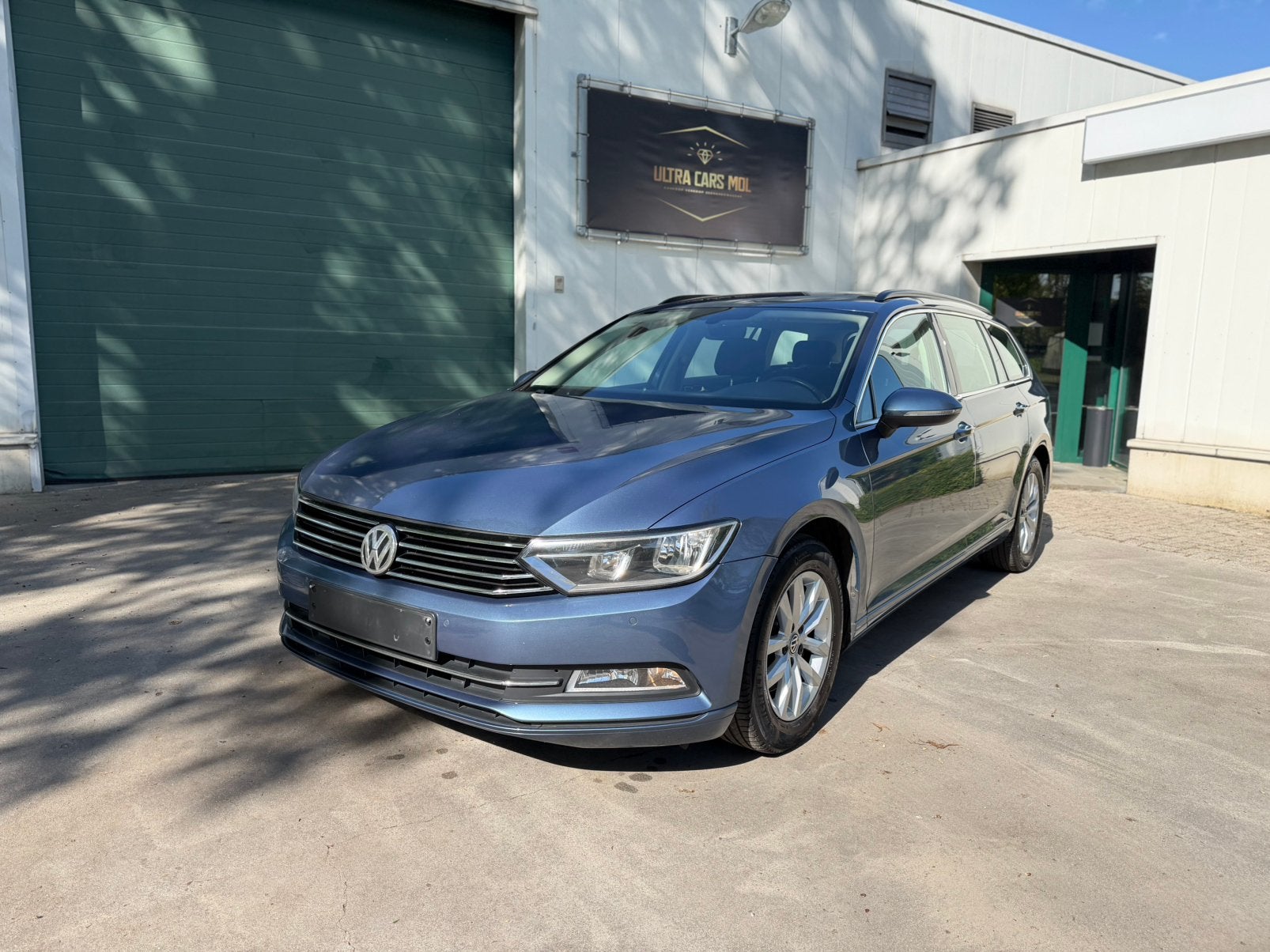 Volkswagen Passat 1.6 TDI Automaat/Euro 6B/Camera/GEKEURD, Auto's, Volkswagen, Bedrijf, Te koop, Passat, ABS, Achteruitrijcamera