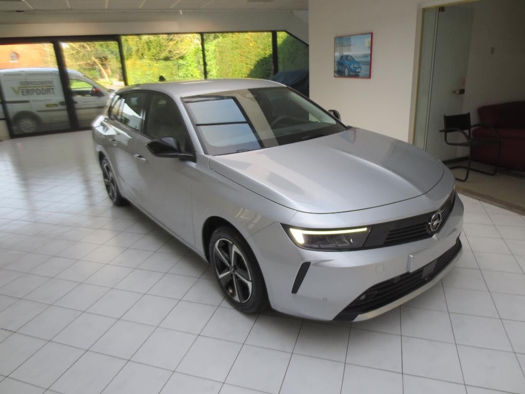 Sports Tourer 1.2 Turbo Edition, Auto's, Voorwielaandrijving, Stof, https://public.car-pass.be/vhr/eb816a2a-1a9e-43d0-bebf-699cf28a0817