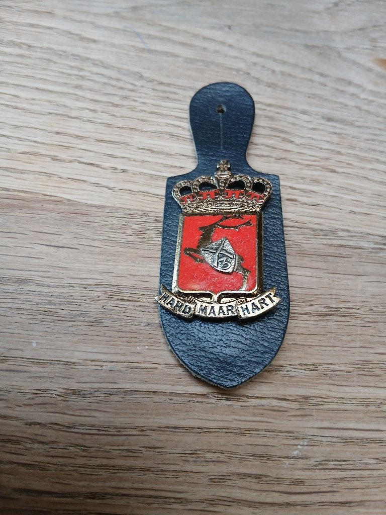 Breloque centre d'instruction n'3, Collections, Objets militaires | Général, Enlèvement ou Envoi, Armée de terre, Emblème ou Badge