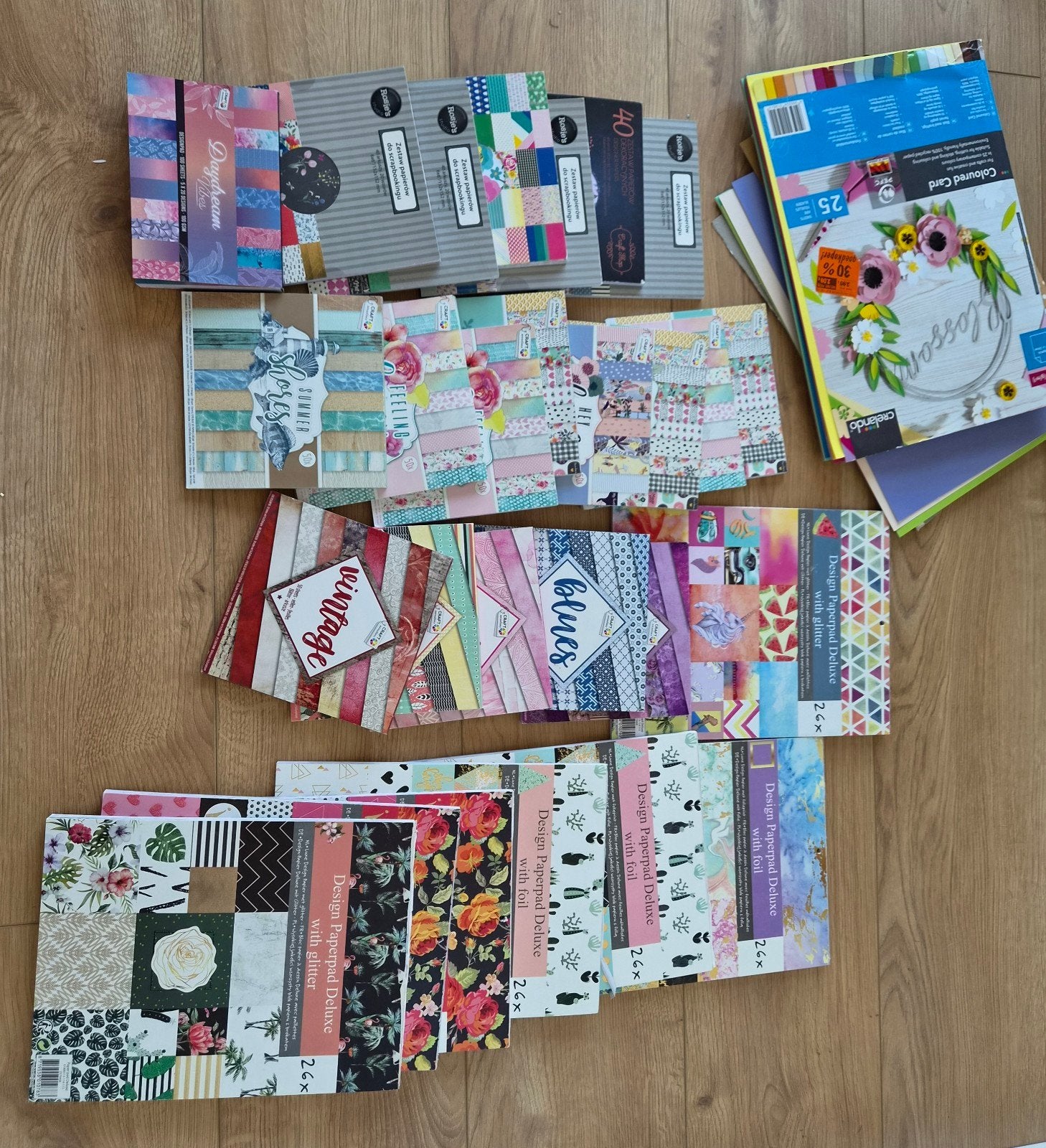 Grote set scrapbookpapier / designpapier – 27 papierblokken, Hobby en Vrije tijd, Scrapbooking, Ophalen, Zo goed als nieuw, Papier of Karton