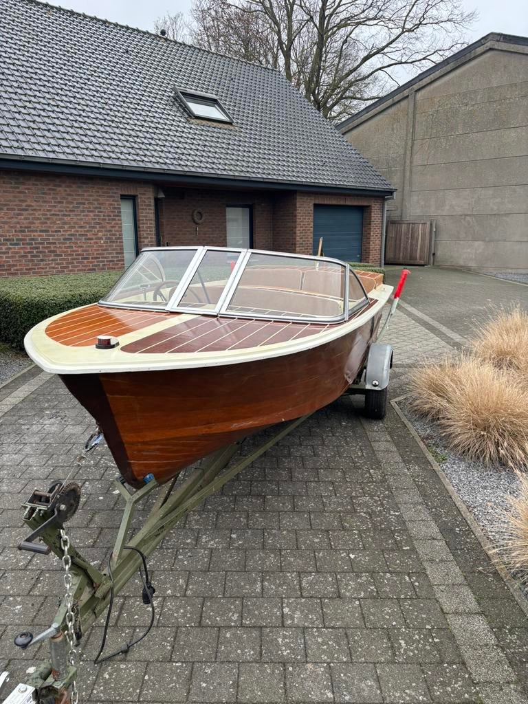 Speedboot mahoniehout v6, Watersport en Boten, Ophalen, Gebruikt, Binnenboordmotor, 120 tot 200 pk